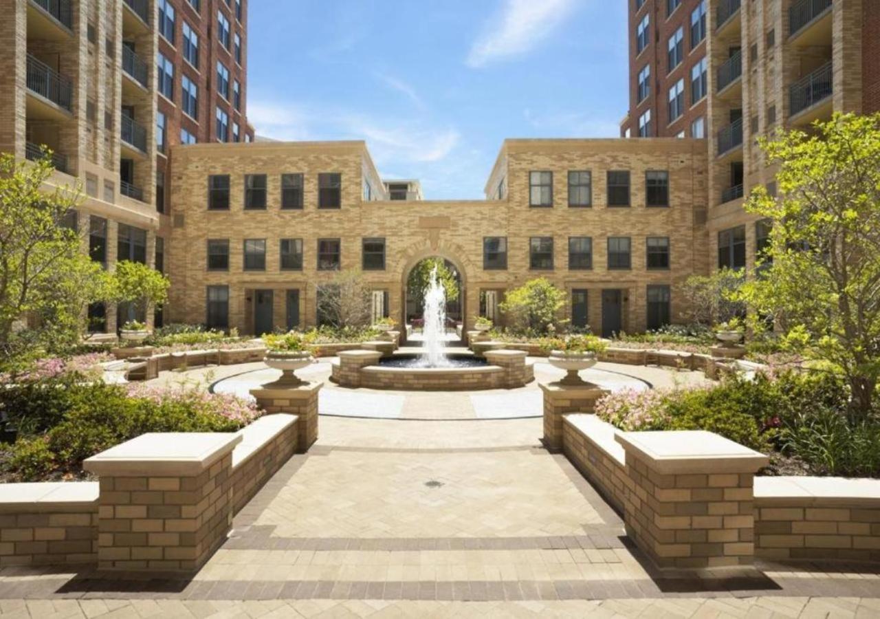 Splendid 2 Bedroom Condo At Pentagon City Arlington Extérieur photo