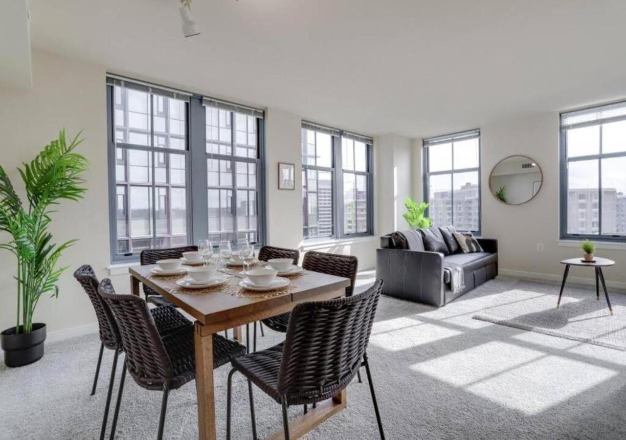 Splendid 2 Bedroom Condo At Pentagon City Arlington Extérieur photo