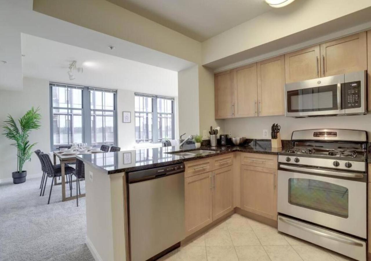 Splendid 2 Bedroom Condo At Pentagon City Arlington Extérieur photo