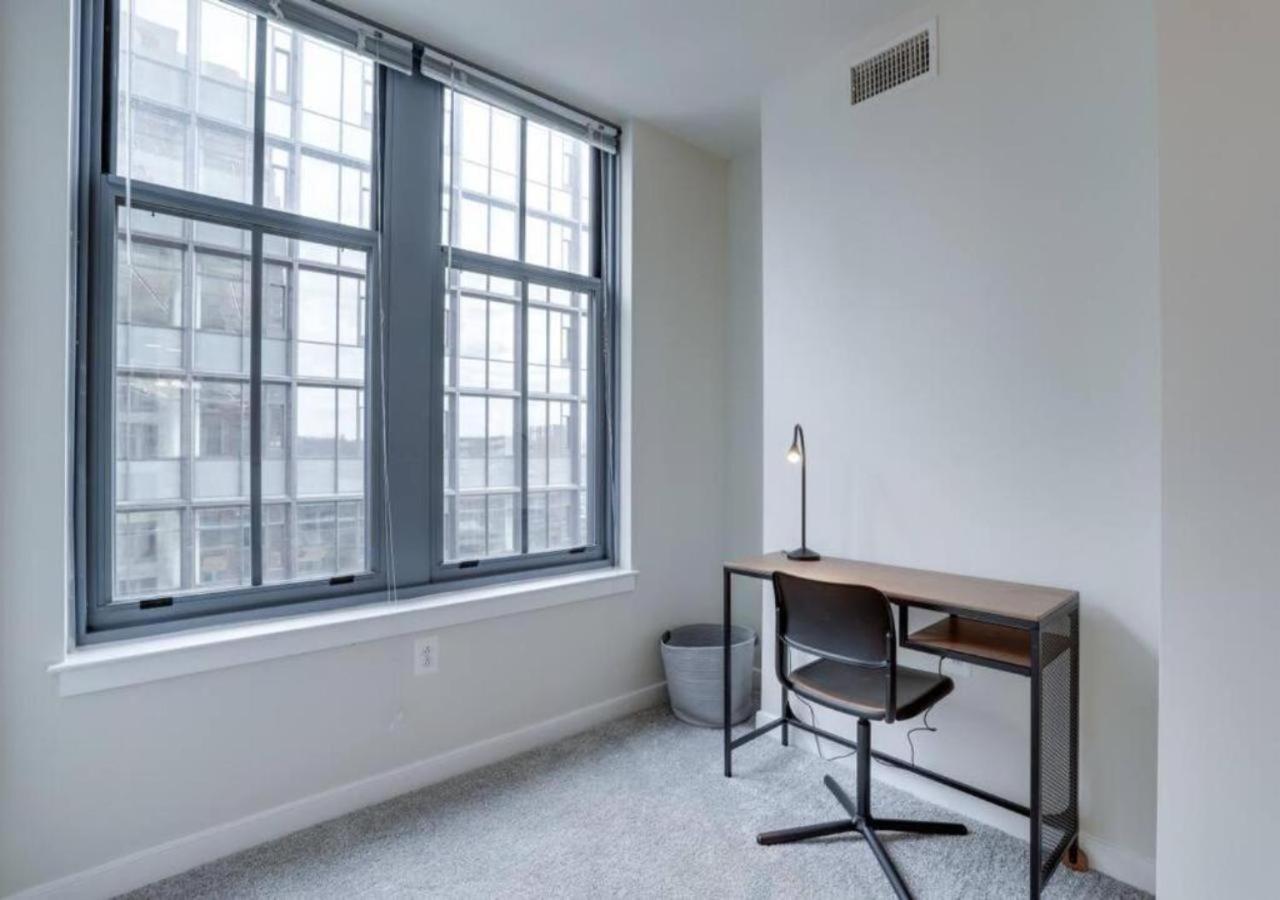 Splendid 2 Bedroom Condo At Pentagon City Arlington Extérieur photo