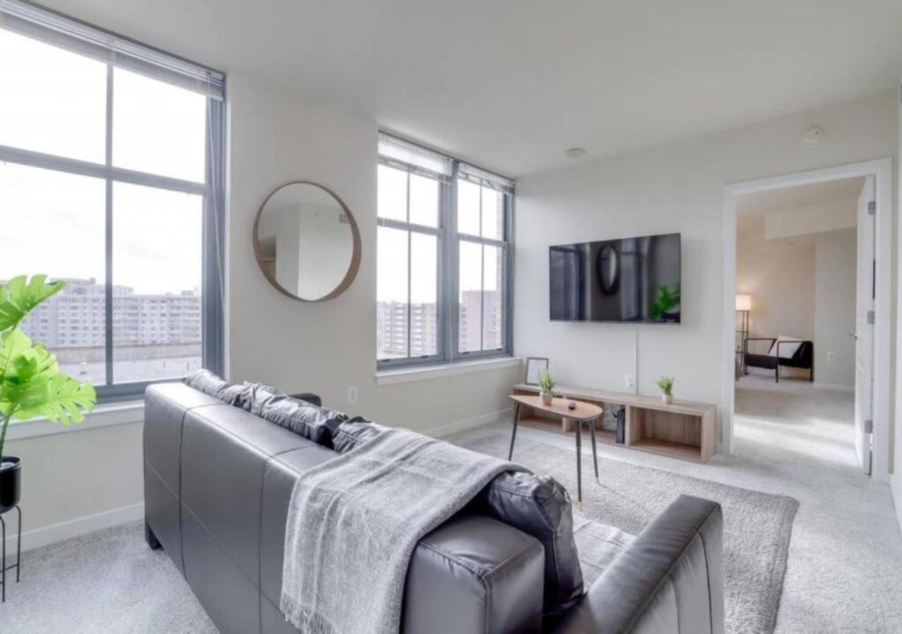 Splendid 2 Bedroom Condo At Pentagon City Arlington Extérieur photo